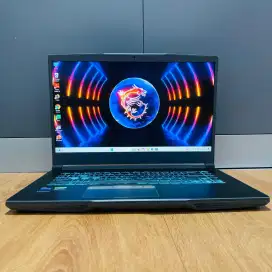 MSI 15 B12UC // GEN12