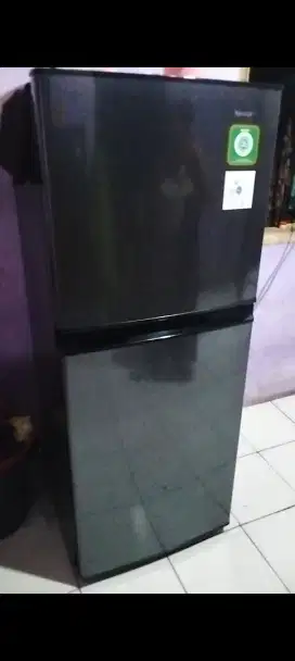 di jual murah kulkas sharp