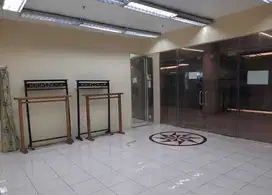 Dijual kios dalam mall selangkah ke MRT lebak bulus jaksel