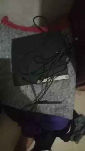 ps 3 bekas,dapat 2 stick