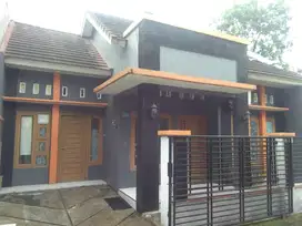 Disewakan Rumah dekat kmpus Stiepram jogja