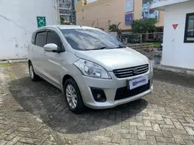 TDP Rendah Suzuki Ertiga 1.4 GX Bensin-MT 2014 Silver CEOBB