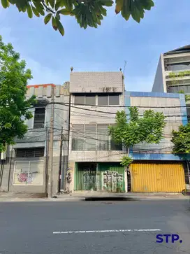Sewa Ruko 4 lantai di Jalan Pahlawan  Lokasi tengah kota Surabaya