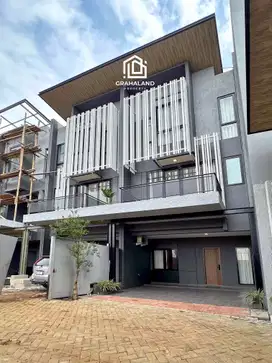 Rumah Baru Mewah Dalam Cluster Pinggir Jalan Raya Di Jagakarsa