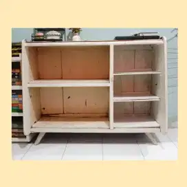 Lemari Kayu Jati Vintage/Rak Buku