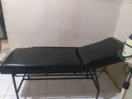 Ranjang untuk Facial