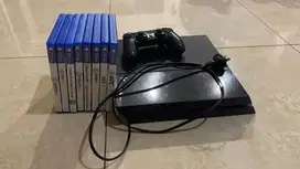 Dijual PS4 Fat No Box + Stick + 8 Games nego