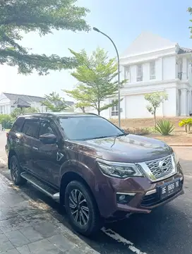 Nissan Terra 2019  Second