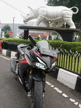 Honda CBR 150 R