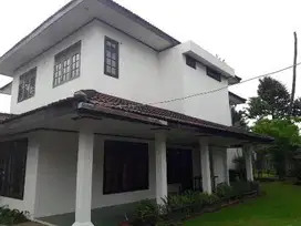 Rumah Duren Tiga, Kemang Timur Jakarta Selatan
