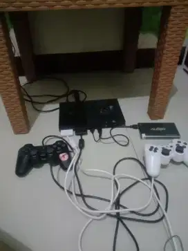 Jual santai ps 2 hardisk 160gb nomin tinggal main ajah