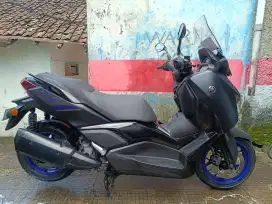 Xmax Connected 2024