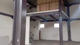 Ruko Daan Mogot luas 900 m, 4 lantai, parkiran luas cocok utk showroom