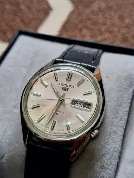 Seiko 5 Automatic Salmon Dial
