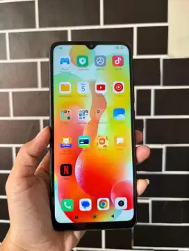 REDMI 12C 6+5/128 MULUS