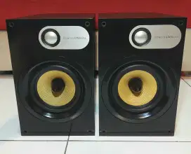 Speaker Bookself B&W 686
