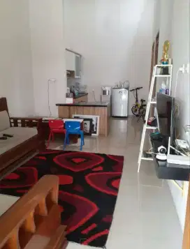 Dijual rumah Kota Bali Padalarang sudah renov 2 pantai ara balkon