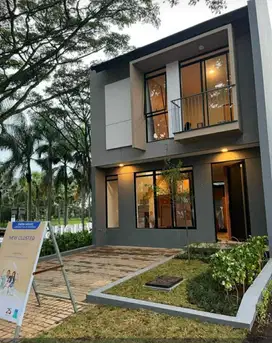 Rumah lux 2 lantai pemandangan gunung dan danau