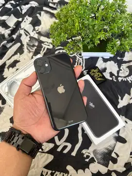 Iphone 11 64gb black ibox garansi on
