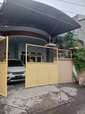 Dijual Rumah Murah Semampir Barat