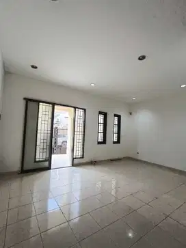 FOR SALE RUMAH CITRA 5 JAKARTA BARAT