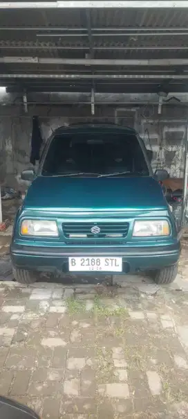 Suzuki Escudo 1995 Bensin