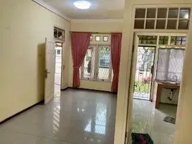 Disewakan Rumah  di Nusa Loka BSD Siap Huni