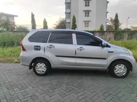 Daihatsu Xenia 2014 Bensin