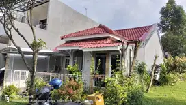 Di jual rumah cantik satu lantai posisi hook