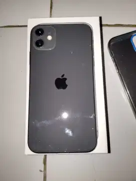 Ip 11 64Gb black + casing dan masih full set