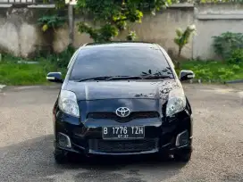 Yaris E 1.5 Manual 2012 Hitam