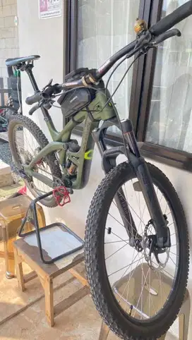 Sepeda Polygon Collosus N9