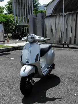 Vespa Primavera iget 150 ABS