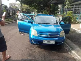 Toyota ist 2003 Bensin