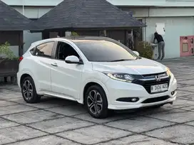 LOW ODO ! KM 67.000 PAJAK 1/2026 HONDA HRV 1.8 PRESTIGE 2017 MURAH