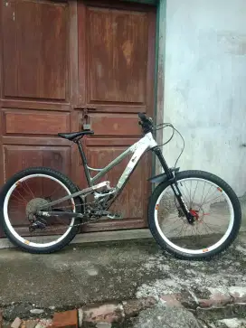 Polygon collosus FRX full upgrade terawat siap pakai.harga nett.