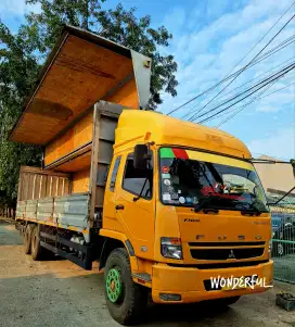 Mitsubishi Fuso 270PS  Fighter FN61LHDTronton6×2 Wingbox Hino Lohan