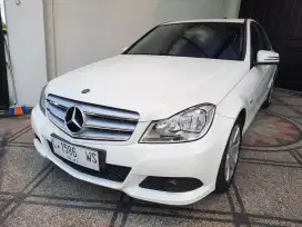 Mercy C200 CGI Perfect Condition