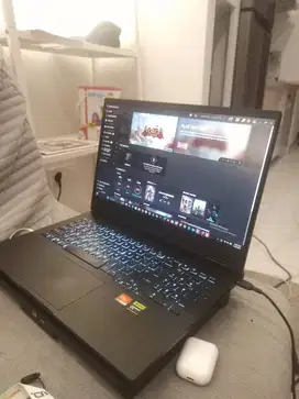 HP OMEN 16 Gaming Ryzen 7 7840 |  RTX 4060 8 GB | 24 GB RAM | 1 TB ssd