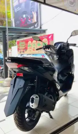 HONDA PCX 160 CBS BLACK TAHUN 2025