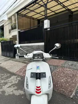 Vespa sprint 2023/2022