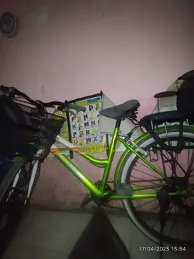 Sepeda ontel warna hijau keren