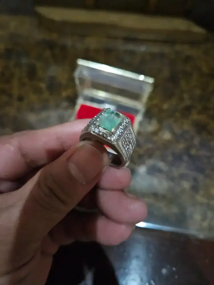 Jual permata Zamrud Colombia