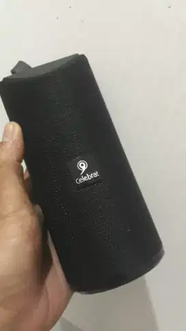Jual speaker bluetooth merk CELEBRET normal jaya suara bas jhossss
