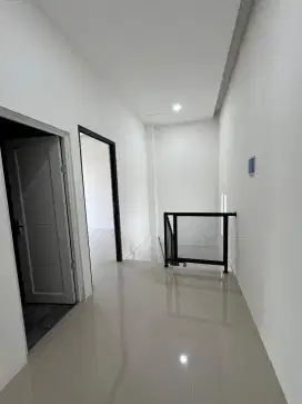 Dijual Cepat rumah 2 lantai New siap Huni di Kaba dekat Unimus