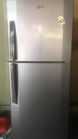 KULKAS LG 2 pintu