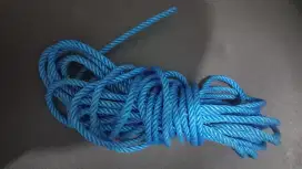 Tali tambang (warna biru)