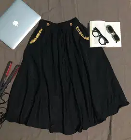 Rok Hitam 3 / 4