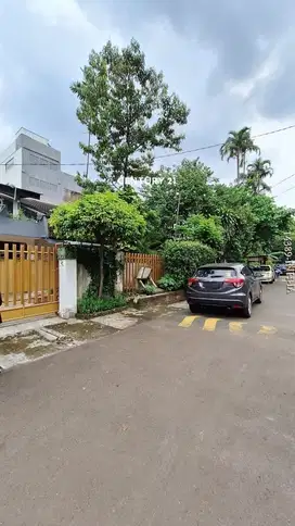 Dijual Murah Rumah Hommy Lokasi Strategis Di Kebayoran Baru