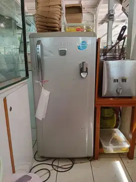 Kulkas 1 pintu glacio